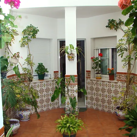 Andalucia Гостьовий будинок Нерха