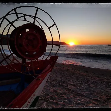 Andalucia Гостьовий будинок *