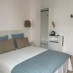 ゲストハウス Andalucia